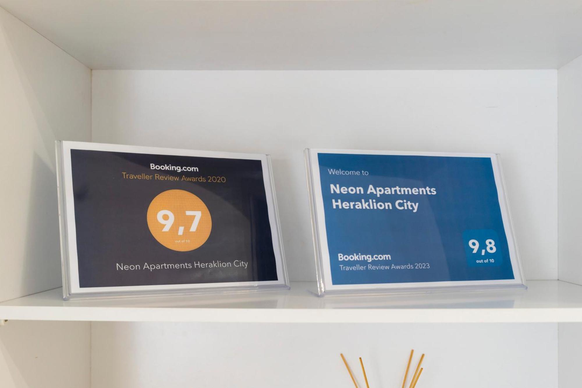 Neon Apartment, Modern, High Quality, Apt, Appartement